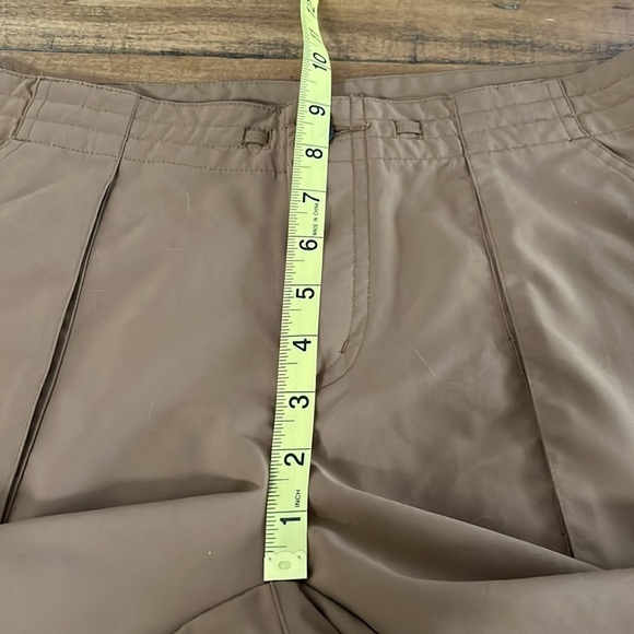 PATAGONIA capris, size 4 , saddle brown - Picture 5 of 7